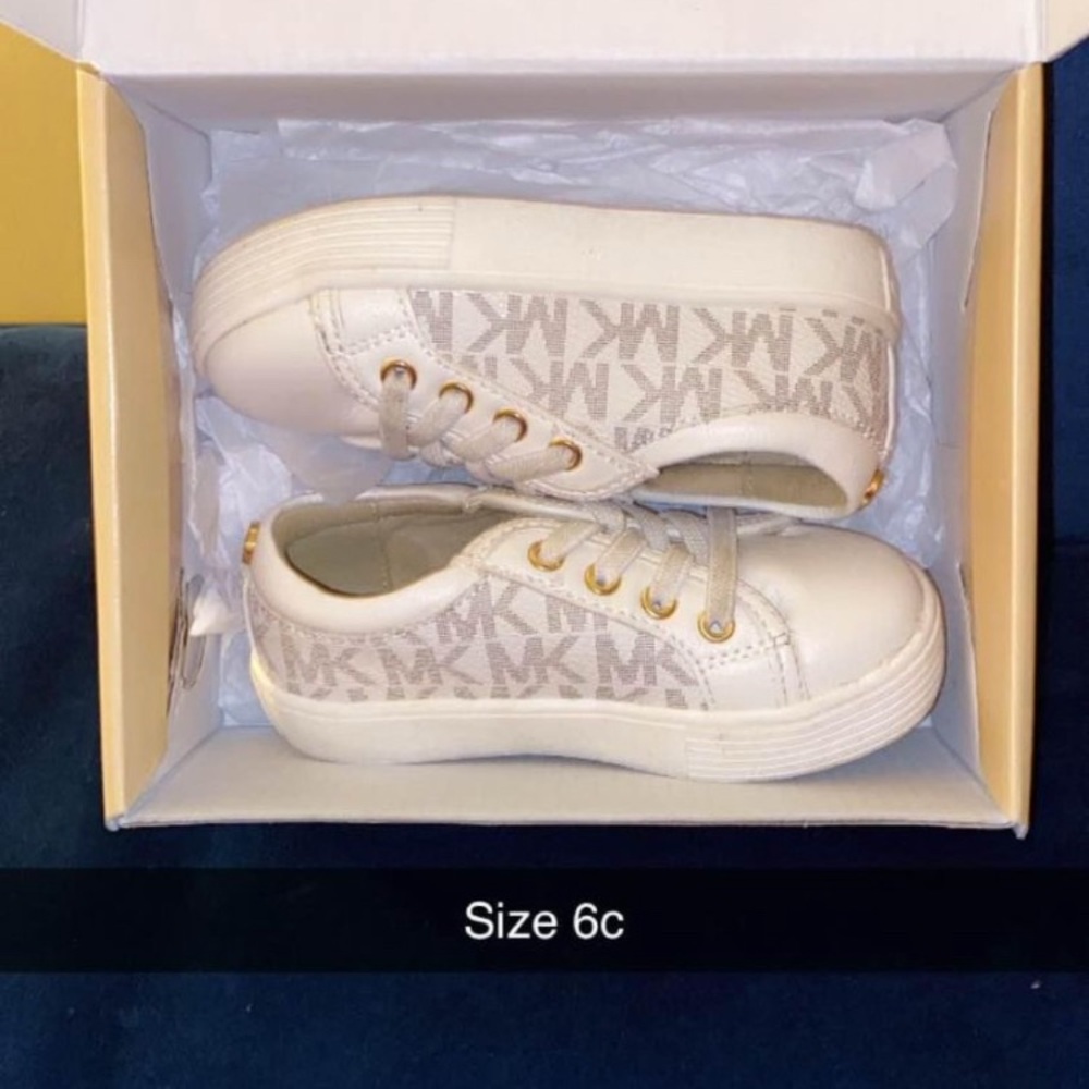 Mk shoes